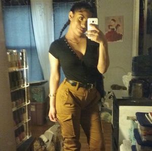 Meet your Posher, Orange rose